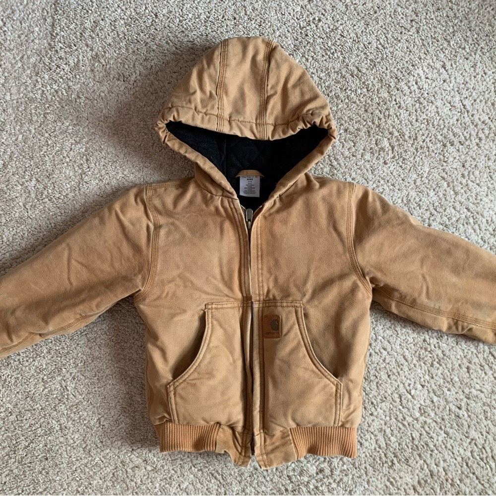 4/5 Tan Hooded Carhartt Coat